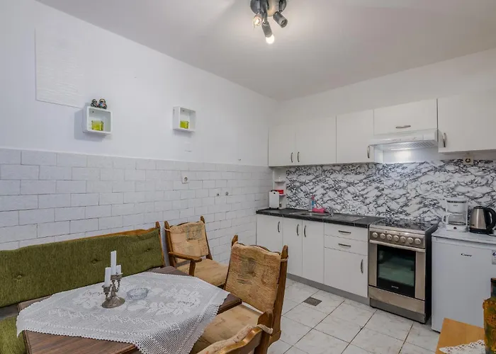 Appartement In 1 *
